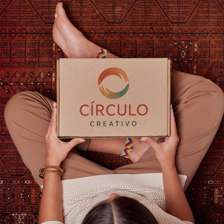 Círculo Creativo - Aplicación en caja